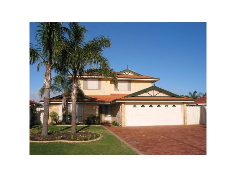 16 Clivedon Court, Ballajura WA 6066