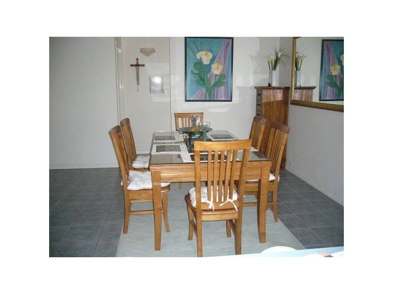 16 Clivedon Court, Ballajura WA 6066