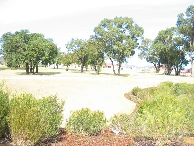 28 Verona St, Hocking WA 6065