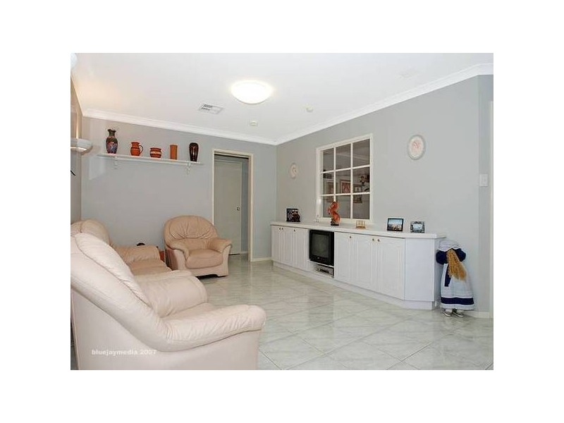 25 Meadowbrook Promenade, Currambine WA 6028