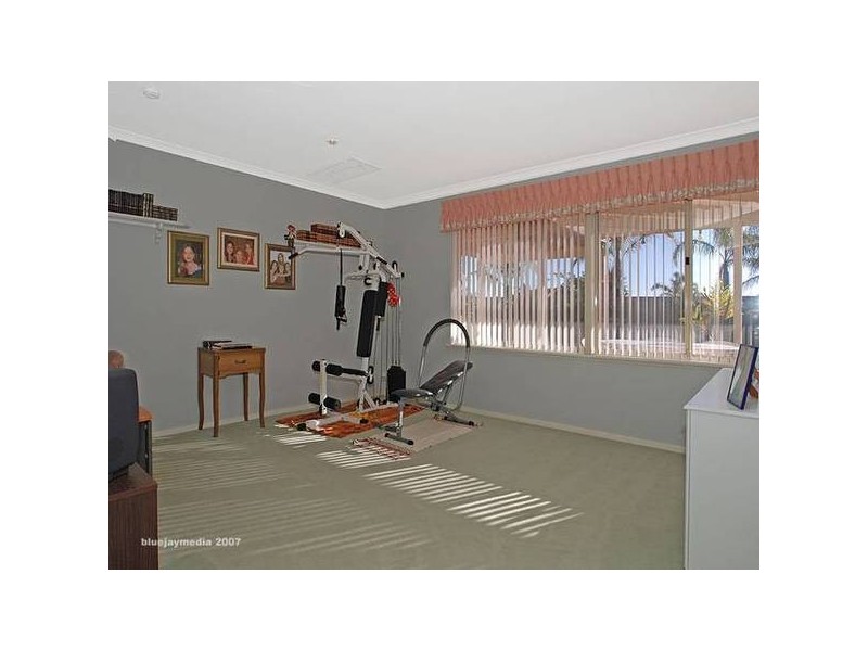 25 Meadowbrook Promenade, Currambine WA 6028