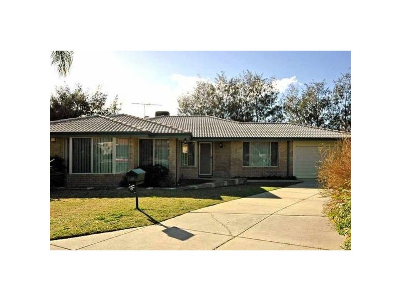 8 Whim Court, Kinross WA 6028