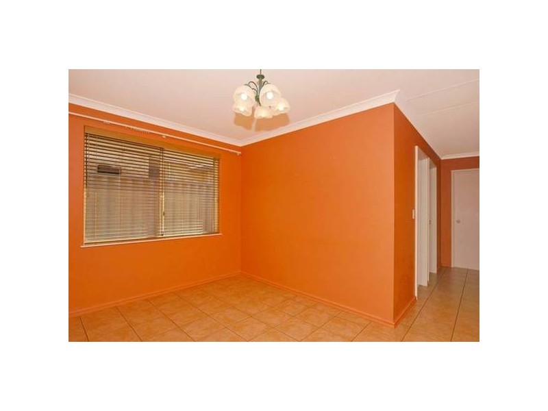 8 Whim Court, Kinross WA 6028