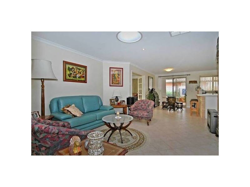 5 Miramare Blvd, Currambine WA 6028