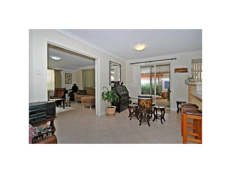 5 Miramare Blvd, Currambine WA 6028