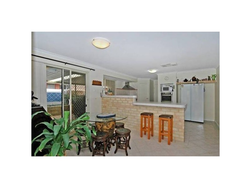 5 Miramare Blvd, Currambine WA 6028