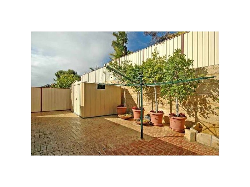 5 Miramare Blvd, Currambine WA 6028