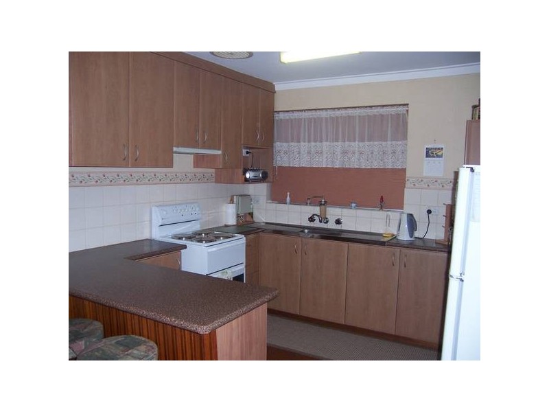 Danbury Crescent, Girrawheen WA 6064