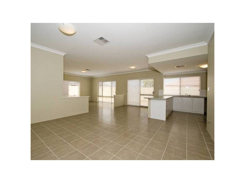 Grasmere Fairway, Tapping WA 6065