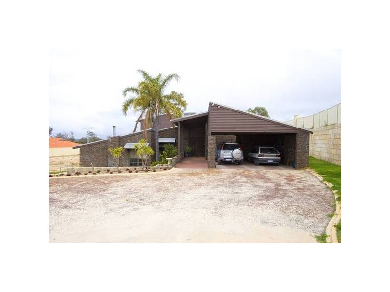 10 Derwent Meander, Joondalup WA 6027