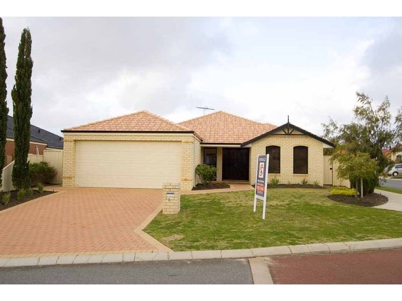 2 Soho Lane, Currambine WA 6028
