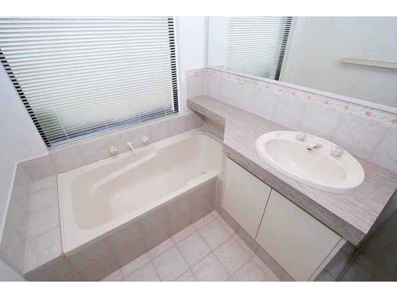 2 Soho Lane, Currambine WA 6028