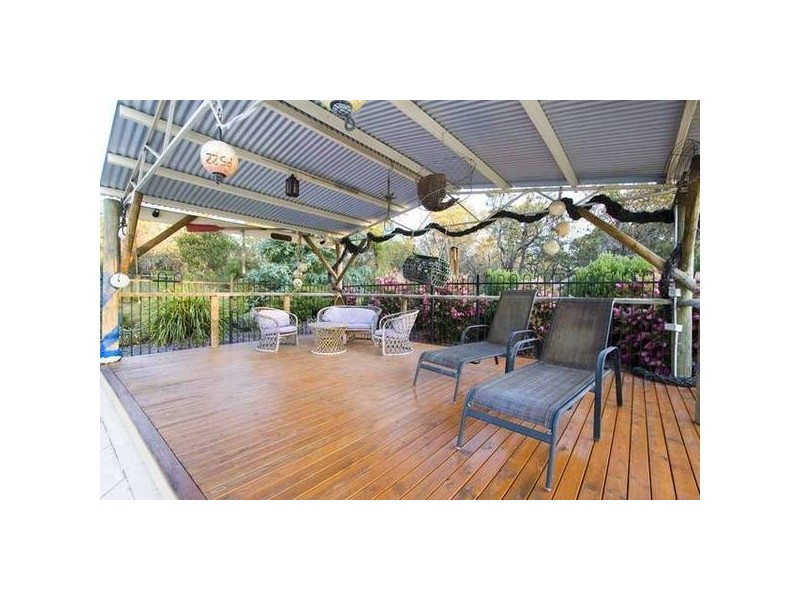 102 Tranquil Drive, Carramar WA 6031