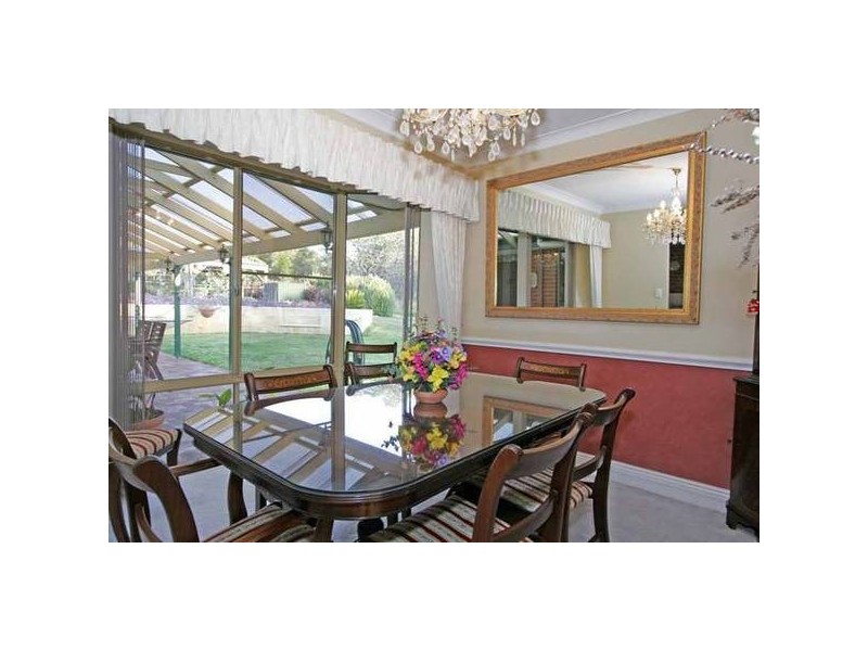 102 Tranquil Drive, Carramar WA 6031