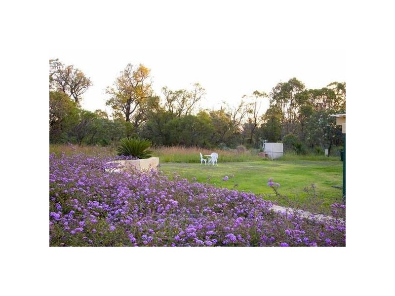 102 Tranquil Drive, Carramar WA 6031