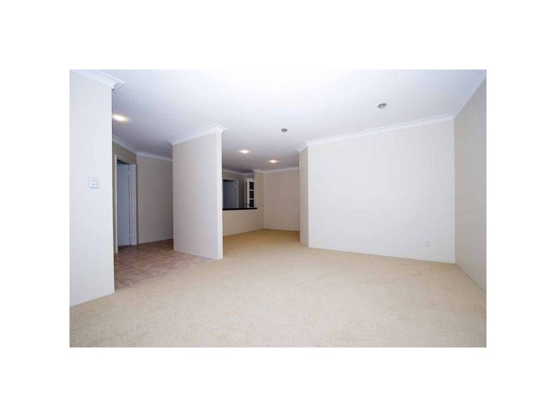 4 Wilcannia Elbow, Currambine WA 6028