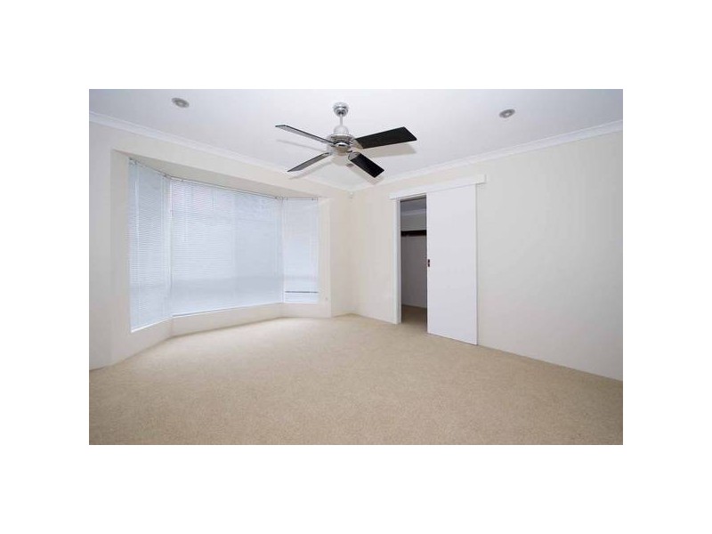 4 Wilcannia Elbow, Currambine WA 6028