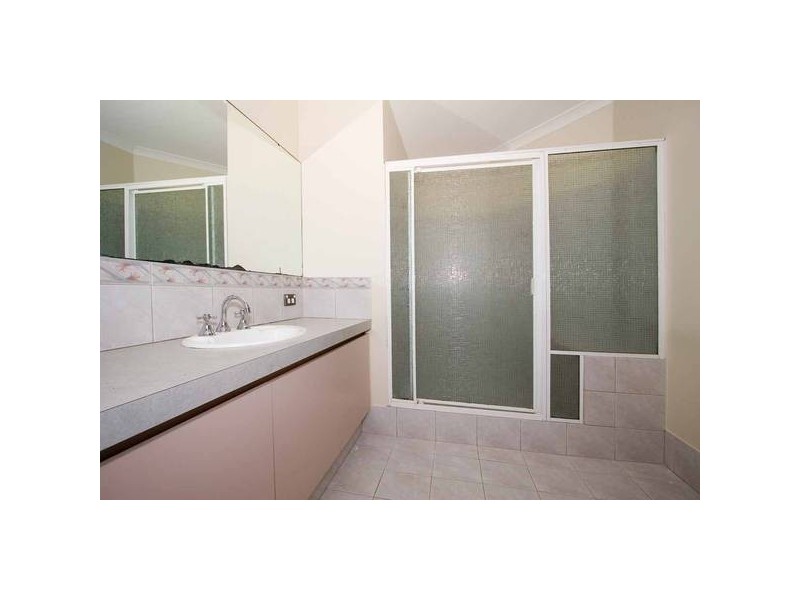 4 Wilcannia Elbow, Currambine WA 6028