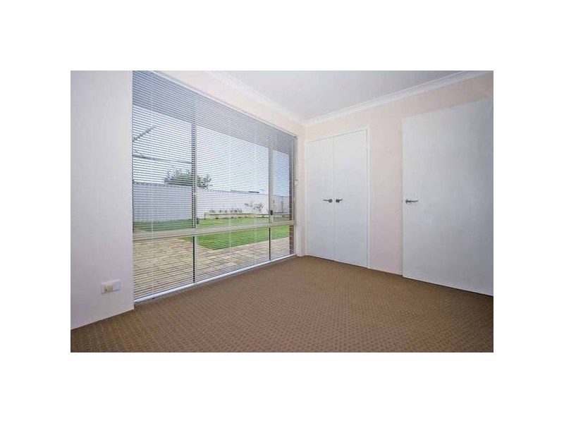 25 Straitsman Way, Currambine WA 6028