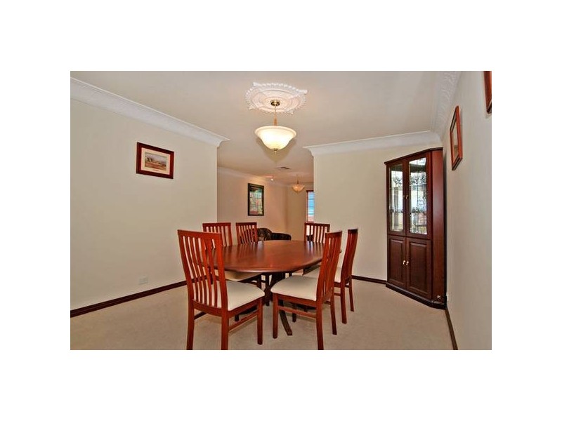 19 Carmen Court, Joondalup WA 6027