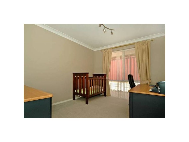 19 Carmen Court, Joondalup WA 6027