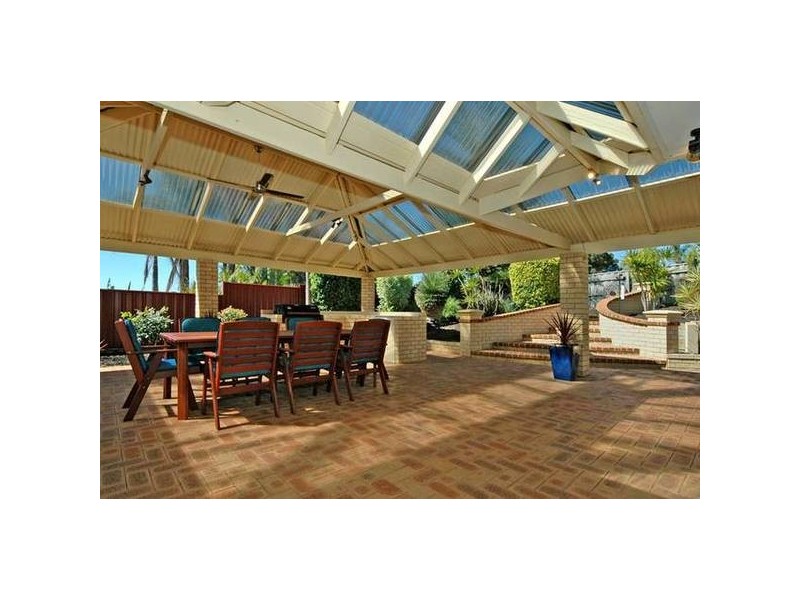 19 Carmen Court, Joondalup WA 6027