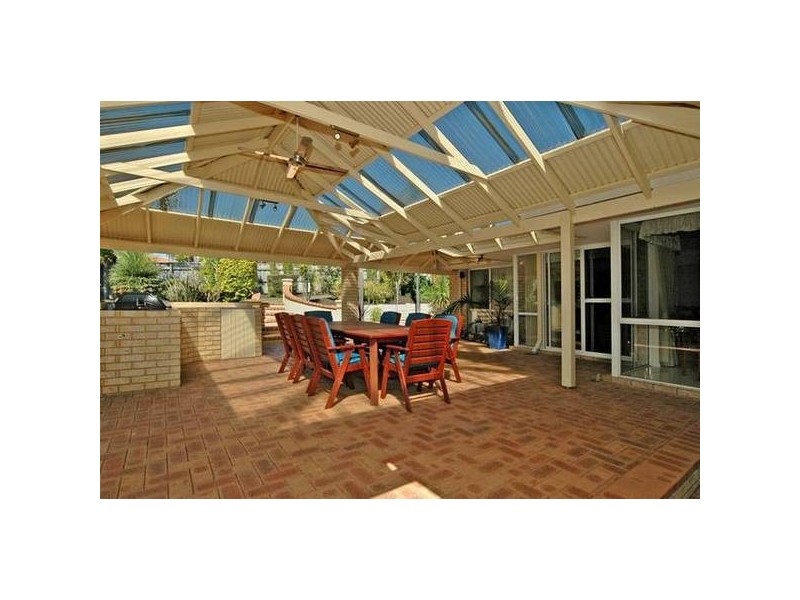 19 Carmen Court, Joondalup WA 6027