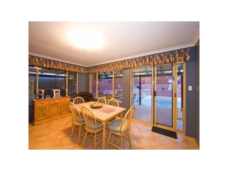 33 Keatley Crescent, Woodvale WA 6026