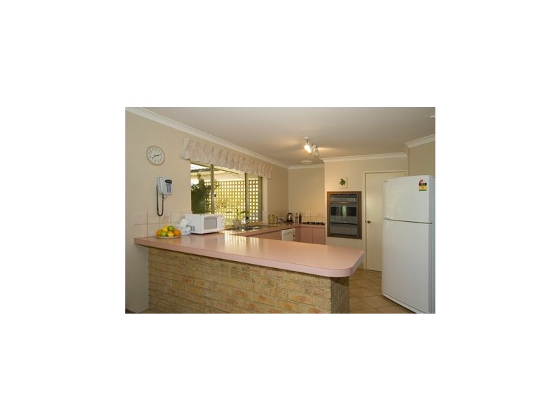 24 Kutcharo Crescent, Joondalup WA 6027