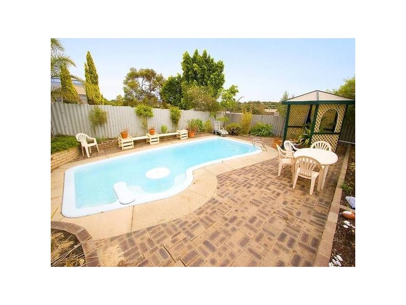 7 Graphic Court, Beldon WA 6027
