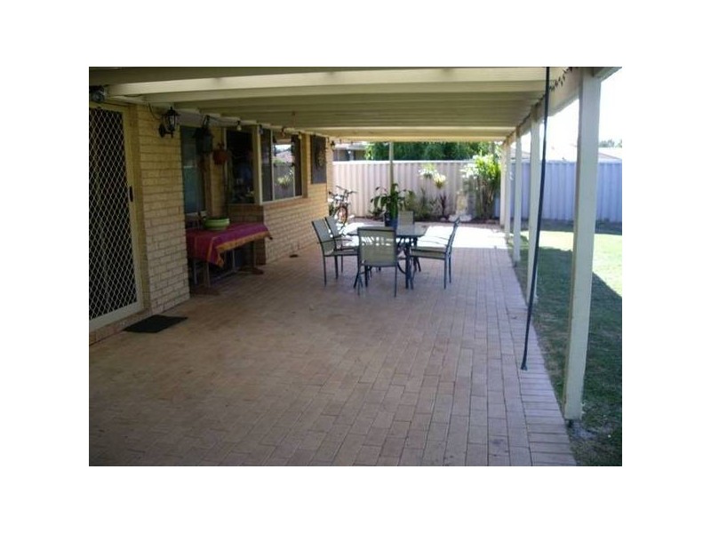 32 Tiber Avenue, Beechboro WA 6063