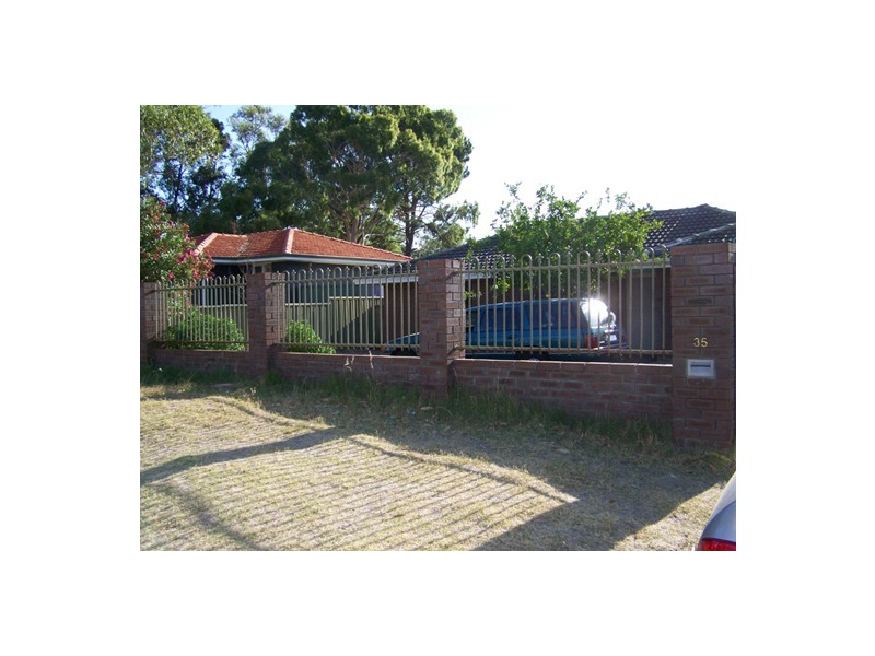 35 Tempany Way, Koondoola WA 6064