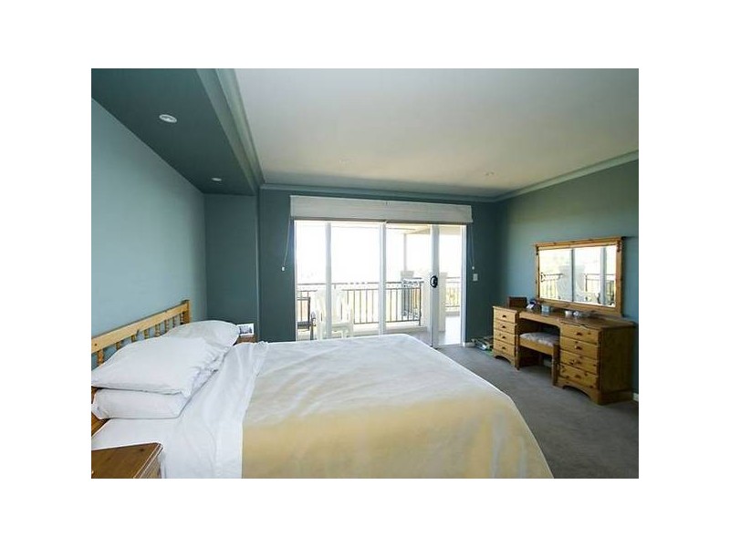 2 Thimble Court, Ocean Reef WA 6027