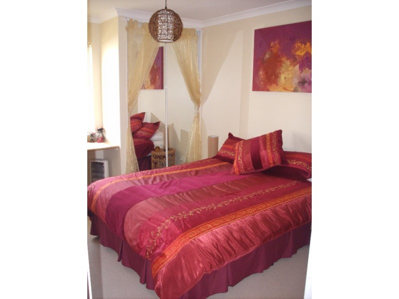 16/27 Picadilly Circle, Joondalup WA 6027