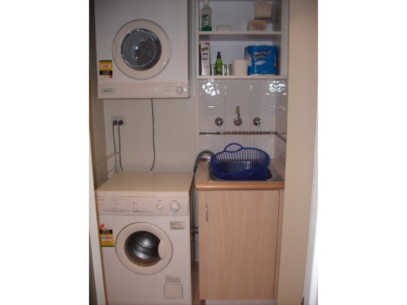 16/27 Picadilly Circle, Joondalup WA 6027