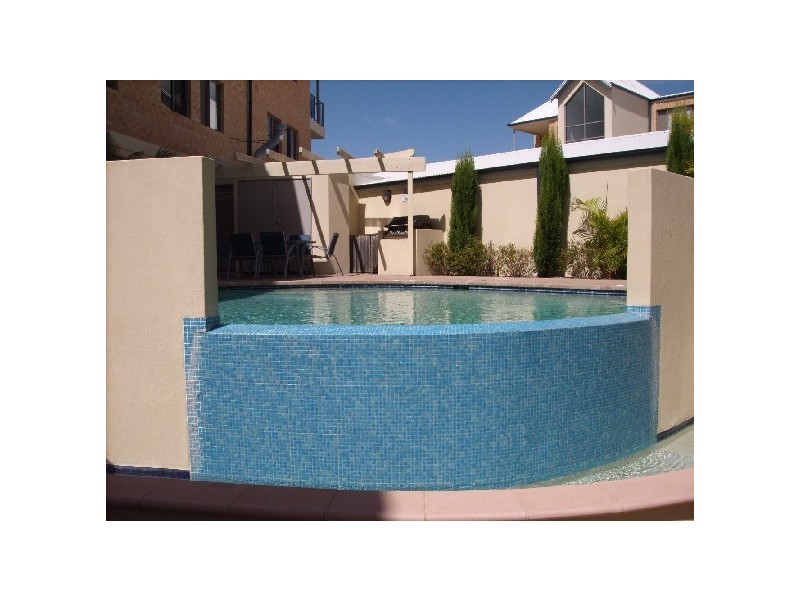 16/27 Picadilly Circle, Joondalup WA 6027