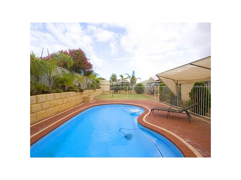 52 Rutherglen Circle, Kinross WA 6028