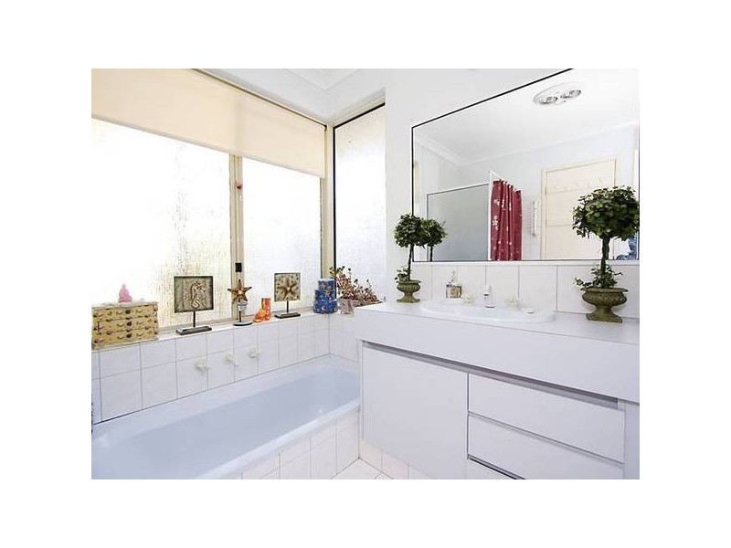 2A Quillen View, Joondalup WA 6027