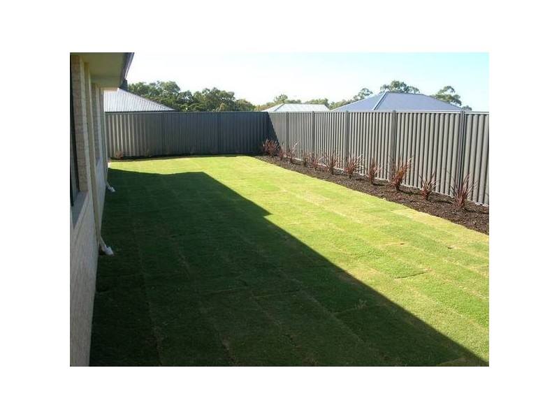 6 Amergin Road, Aveley WA 6069