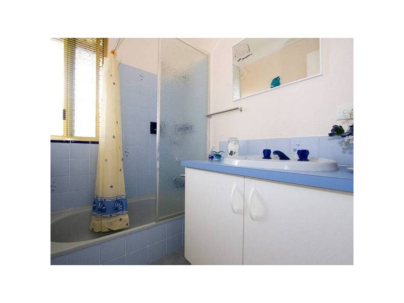 17 Coyle Road, Beldon WA 6027