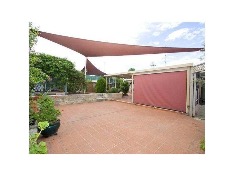 17 Coyle Road, Beldon WA 6027