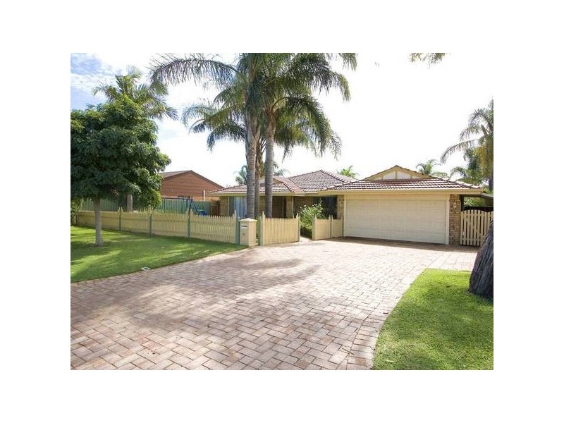 10 Malden Road, Kingsley WA 6026