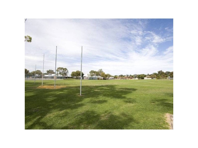 10 Malden Road, Kingsley WA 6026