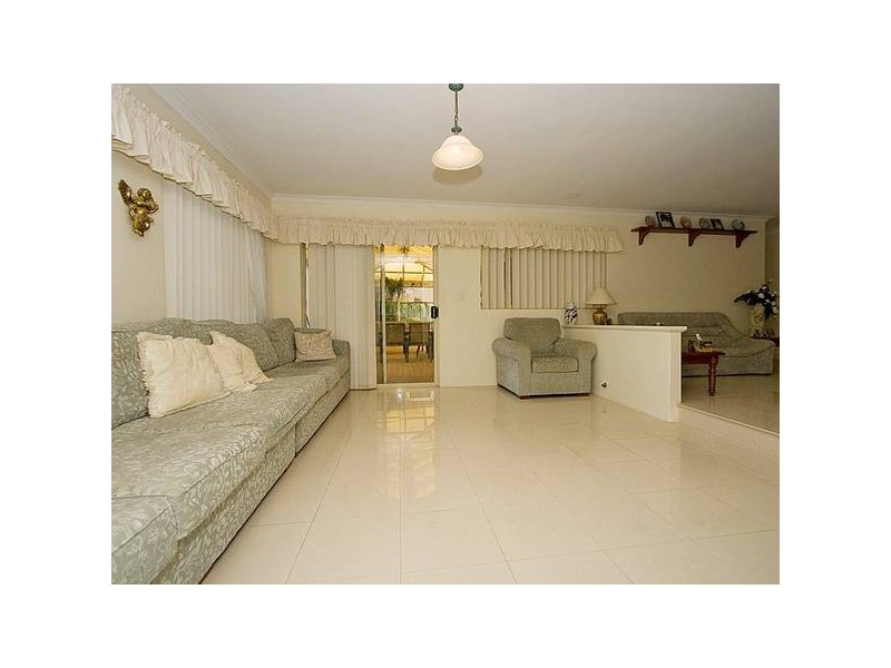 3 Hartford Ramble, Currambine WA 6028