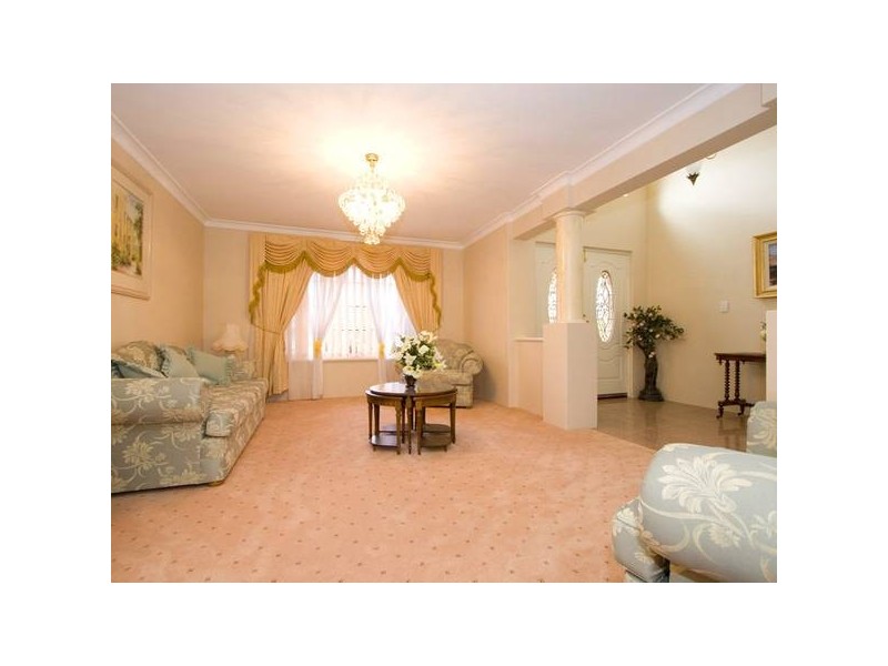 4 Manitoba Court, Joondalup WA 6027