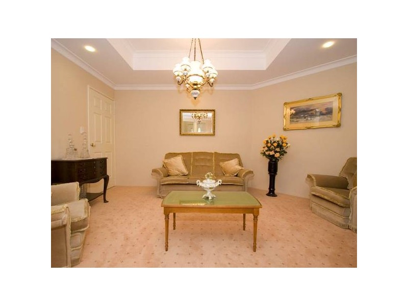 4 Manitoba Court, Joondalup WA 6027