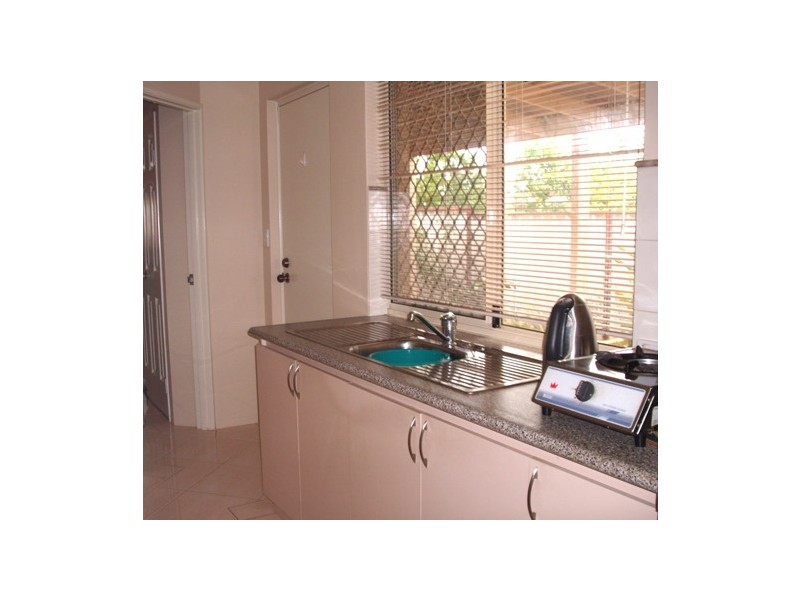 4 Manitoba Court, Joondalup WA 6027