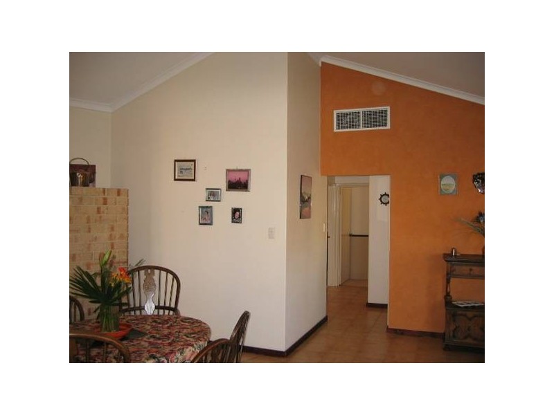 37 Manapouri Meander, Joondalup WA 6027