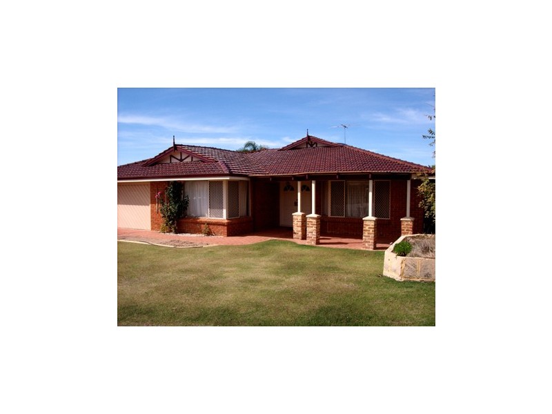 4 Sebago Court, Joondalup WA 6027