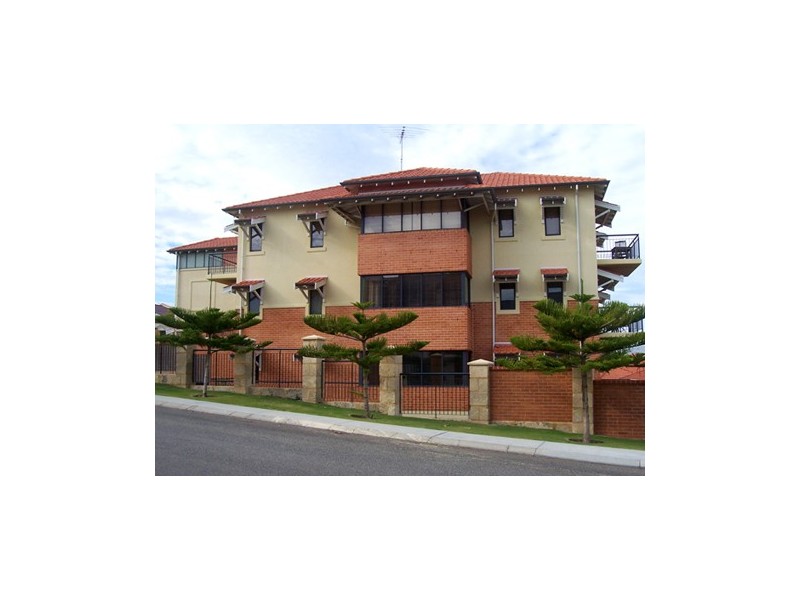 11/14 Itea Place, Mindarie WA 6030